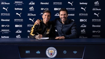 Enzo Fernandez fue presentado en Manchester City