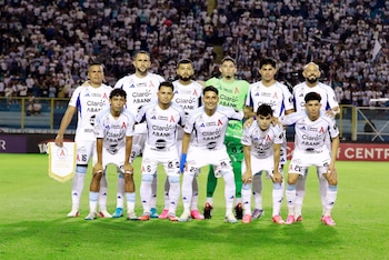 Todo se definirá en casa. La afición alba espera el choque de vuelta este martes 27 de octubre en el Estadio Jorge "El Mágico" González (Cortesía: Alianza Fútbol Club).
