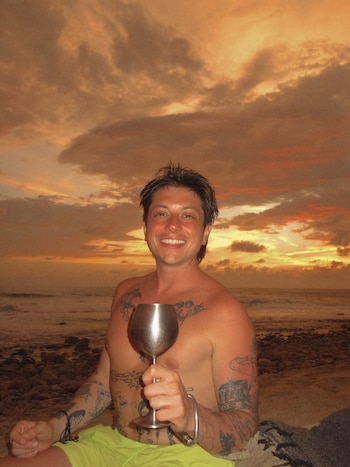 Las fotos del cumpleaños de Paco Amoroso con Loreto Peralta en una paradisíaca playa