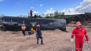 Estas son las acciones que tendrá que realizar Ferromex tras derrame químico en Sonora