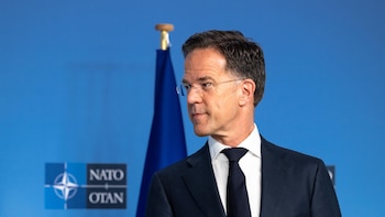 Rutte elogia las acciones de Trump para "debilitar la capacidad nuclear de Irán"