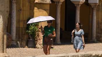 Una DANA dejará lluvias en el oeste de España mientras los termómetros se acercan a los 40 grados en el sur: estas son las regiones más afectadas