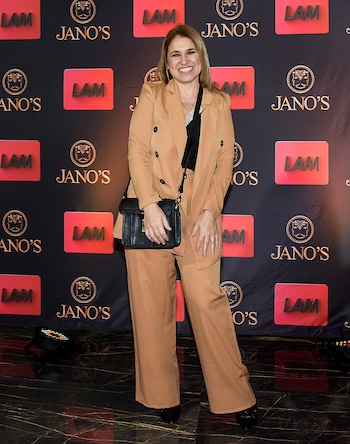 Fiesta 2000 programas de LAM - Alfombra roja