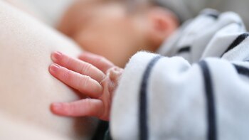 After childbirth, can you eat