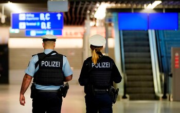 La caja con la bomba