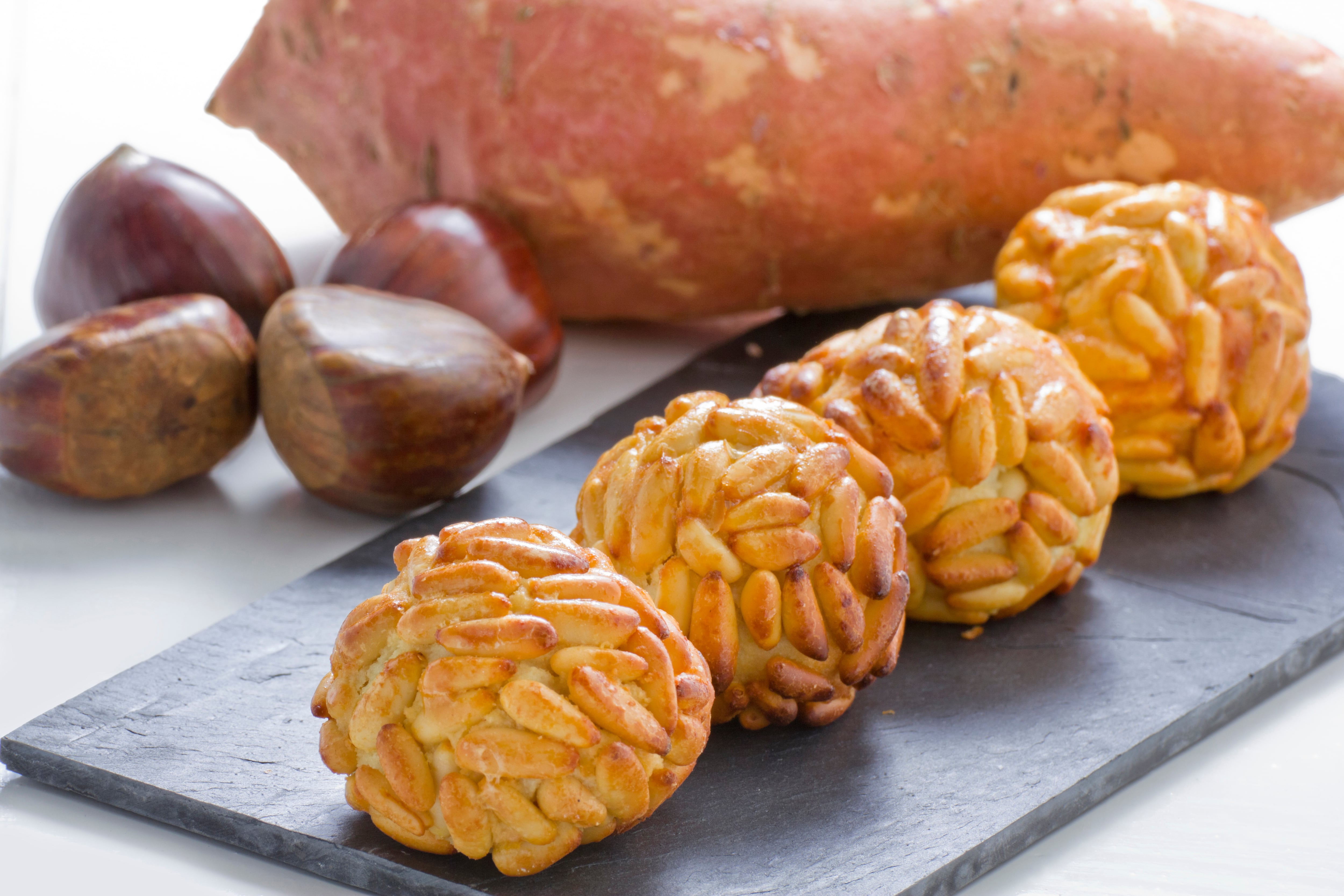 Receta de panellets de castañas, el postre más otoñal de la gastronomía catalana