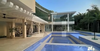 Una de las albercas en