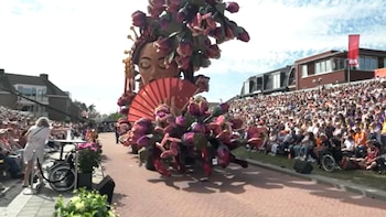 La ciudad natal de Van Gogh desplegó el mayor desfile floral del mundo