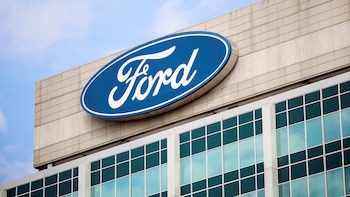 Ford retirará casi 150.000 vehículos