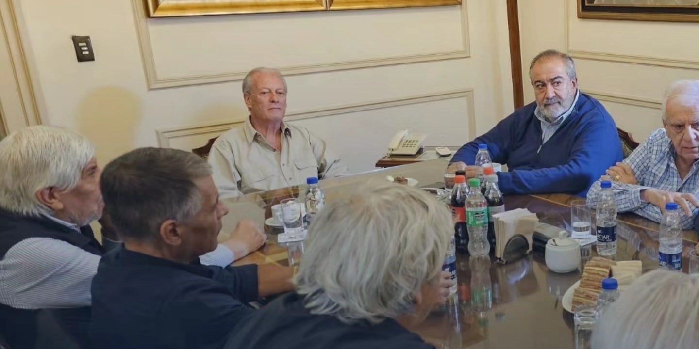 Hubo duros cruces en la última reunión de la mesa chica de la CGT, en la sede de UPCN