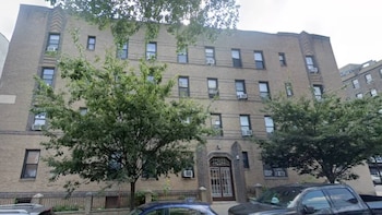 Un hombre de 75 años