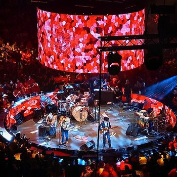 "Intocable" dedicó un tema a