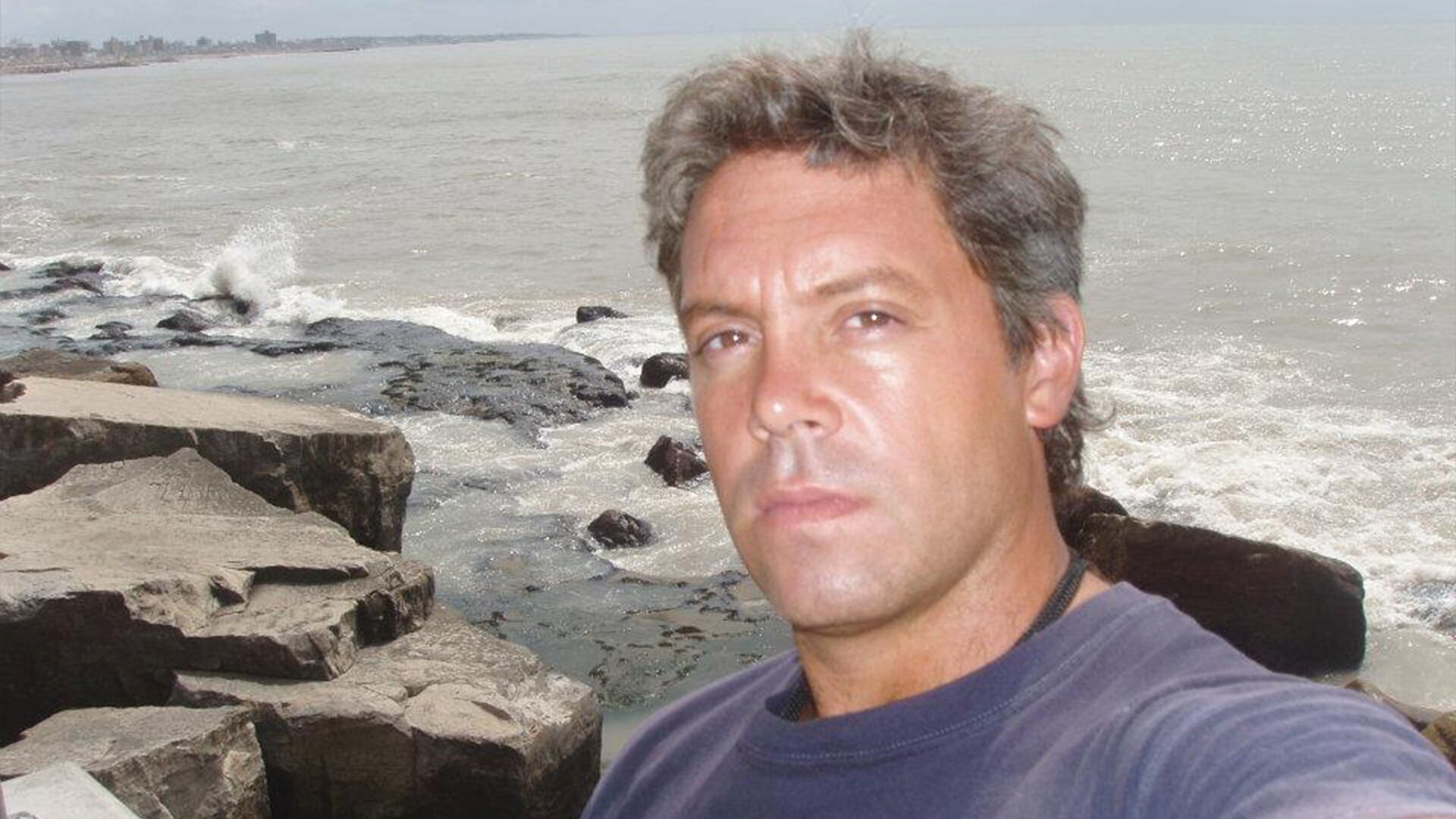 “Lo inexplicable es que el escarbadientes estaba entero y con punta en ambos lados. Se ve que no mastiqué”, dice