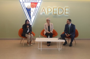 Conversatorio organizado por las comisiones de Asuntos Jurídicos y de Energía y Combustibles de la Asociación Panameña de Ejecutivos de Empresa. (Apede)