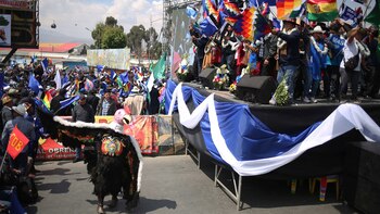 Sectores sociales e indígenas de Bolivia defienden que son los dueños del gobernante MAS