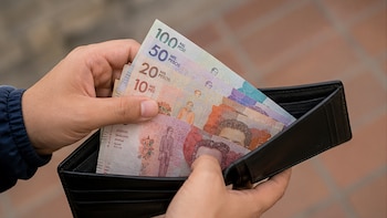 Cambio que propone el Gobierno De la Espriella podría falicitar que miles de colombianos se pensionen con un salario mínimo, confirman expertos