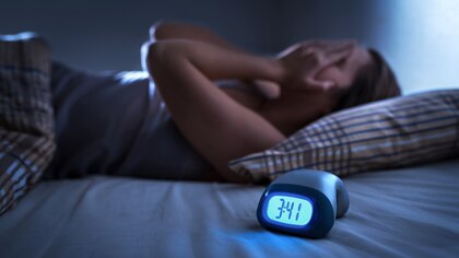 Qué es la fase del sueño retrasada, cuáles son los síntomas y cómo se cura