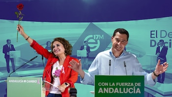 Andalucía se enfrenta al cierre de la campaña electoral con el PP al filo de la mayoría absoluta y el PSOE hundido ante un posible batacazo