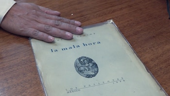 Librería "Burro oculto" del librero Max Ramos