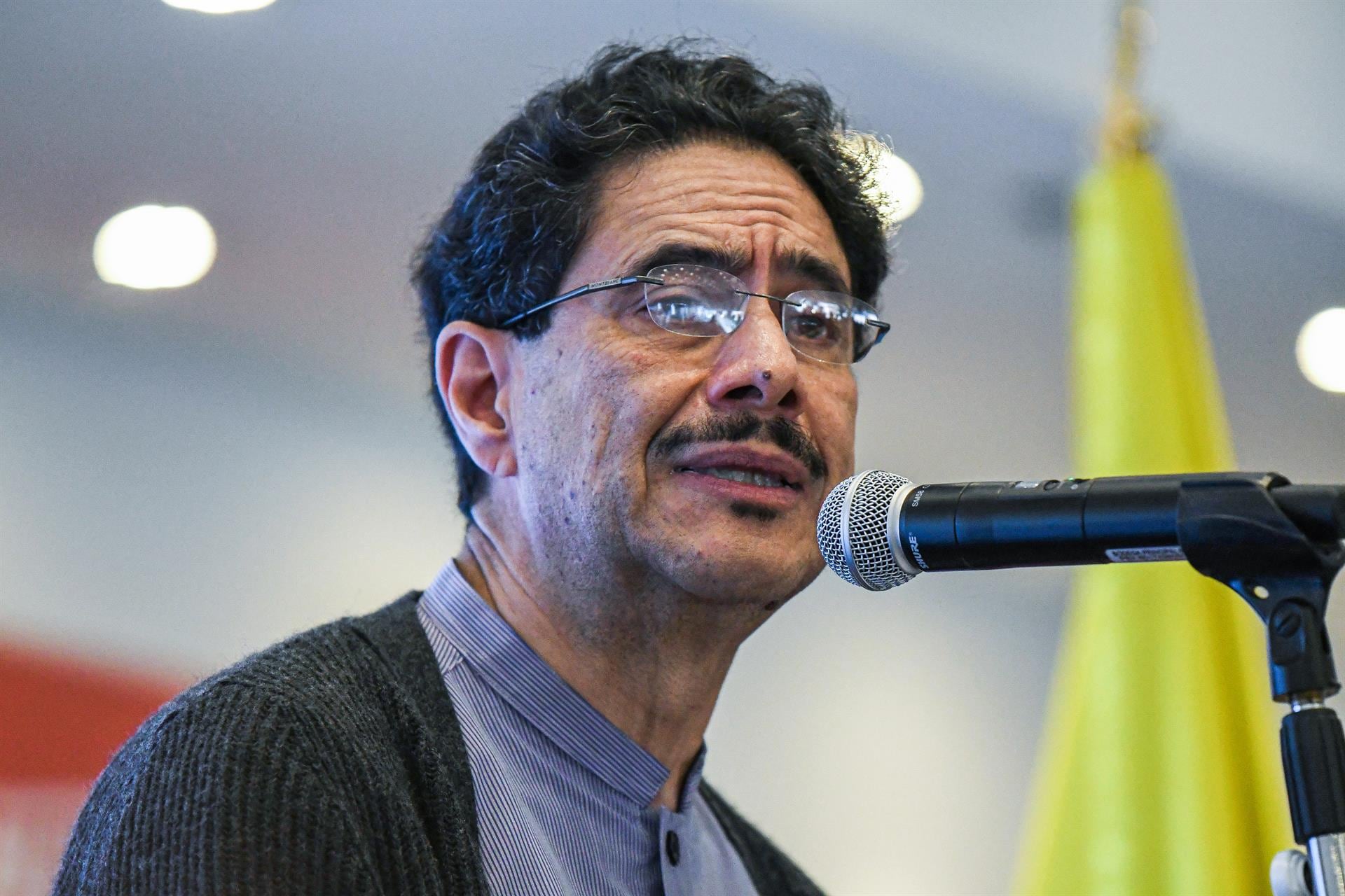 Grupos armados estarían presionando a la población para votar por Iván Cepeda, según Roy Barreras - crédito Europa Press