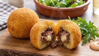 Receta de bomba de papa con carne, rápida y fácil
