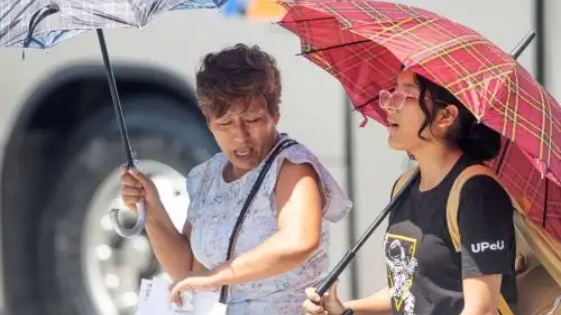 Lima afronta nueva ola de calor que podría extenderse por los próximos días.