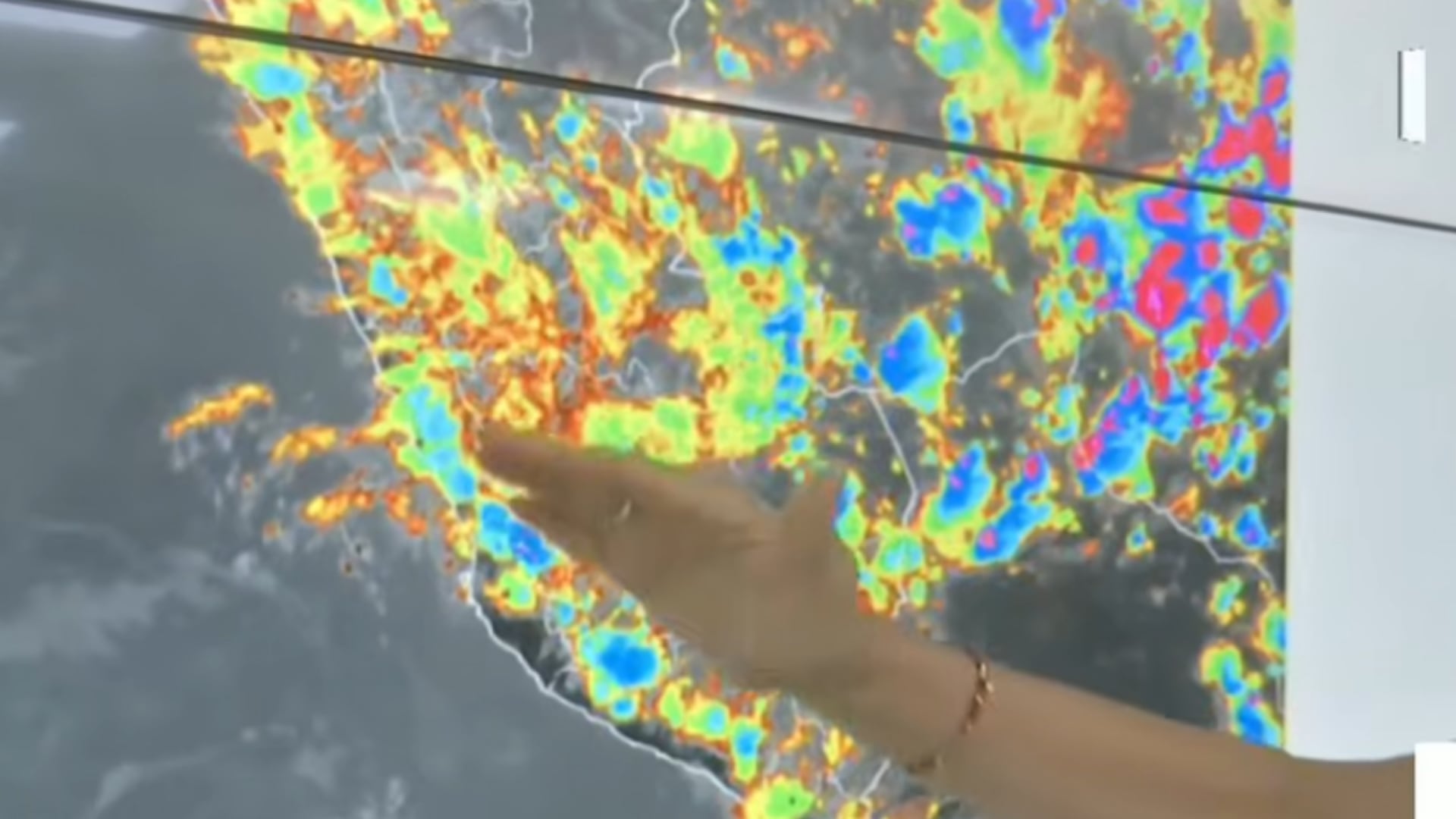 SENAMHI reporta lluvias extremas y anuncia cambio de vigilancia a alerta por fenómeno El Niño. (Foto: Captura video: TV Perú)