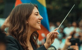 La falta de título profesional de Susana Boreal, sumada a sus críticas al sistema educativo, ha generado una discusión sobre la idoneidad de la congresista para ocupar un puesto de liderazgo - crédito @GustavoBolívar/X