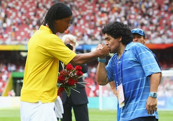 Saludando a Ronaldinho en Beijing