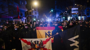 Detenidas diez personas del grupo