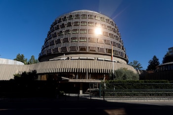 26/09/2025 El Tribunal Constitucional admite a trámite el recurso del Gobierno contra la Ley de Concordia de Extremadura.
El Pleno del Tribunal Constitucional ha admitido a trámite el recurso de inconstitucionalidad promovido por el presidente del Gobierno, Pedro Sánchez, contra la Ley 4/2025, de 15 de octubre, de Concordia de Extremadura.
POLITICA
Eduardo Parra - Europa Press