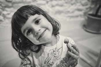 El tierno álbum fotográfico de Pilar Gamboa de su hija Ana por su cumpleaños número cuatro
