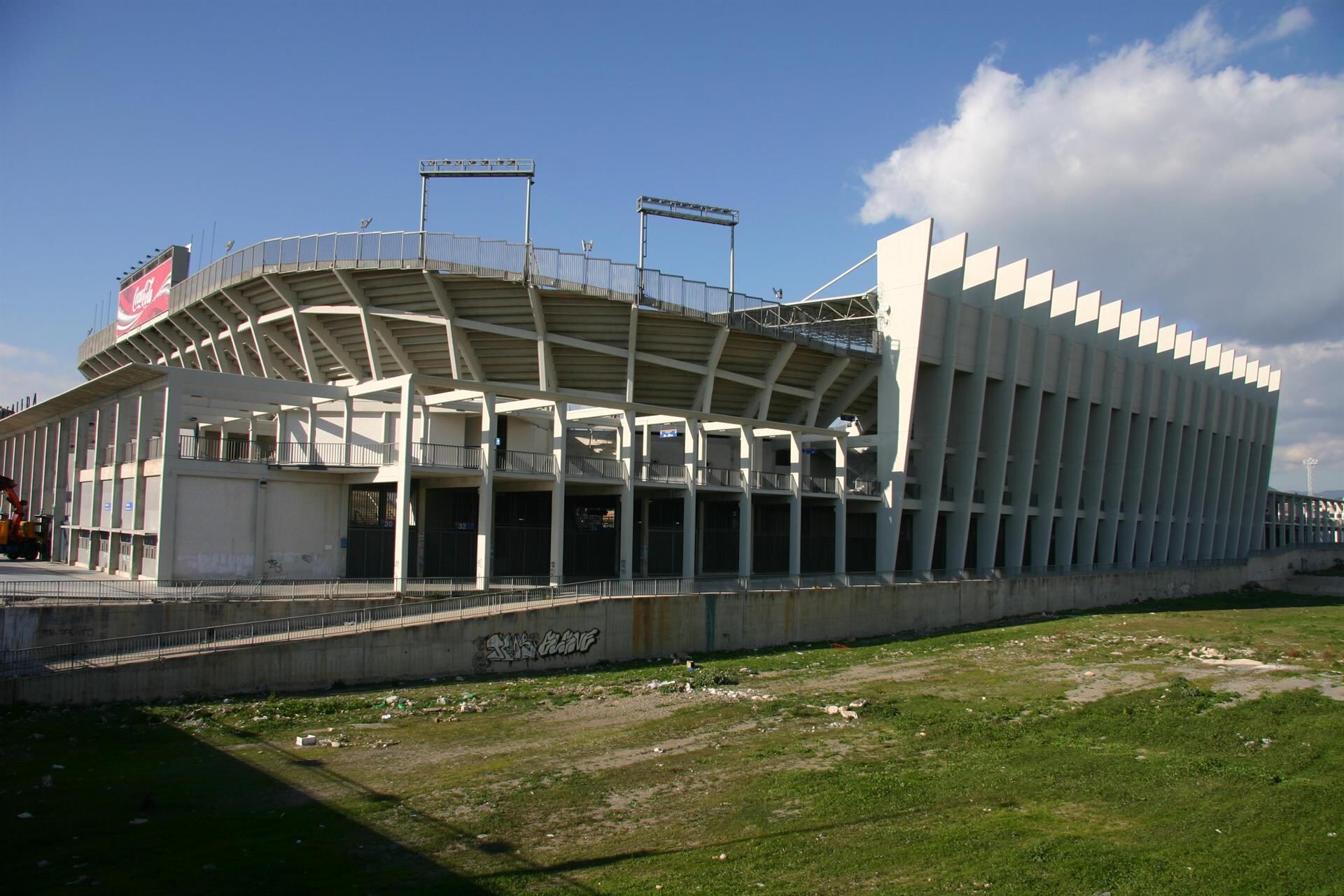 El Ayuntamiento de Málaga avanza trámites para preparar la renovación del estadio de La Rosaleda