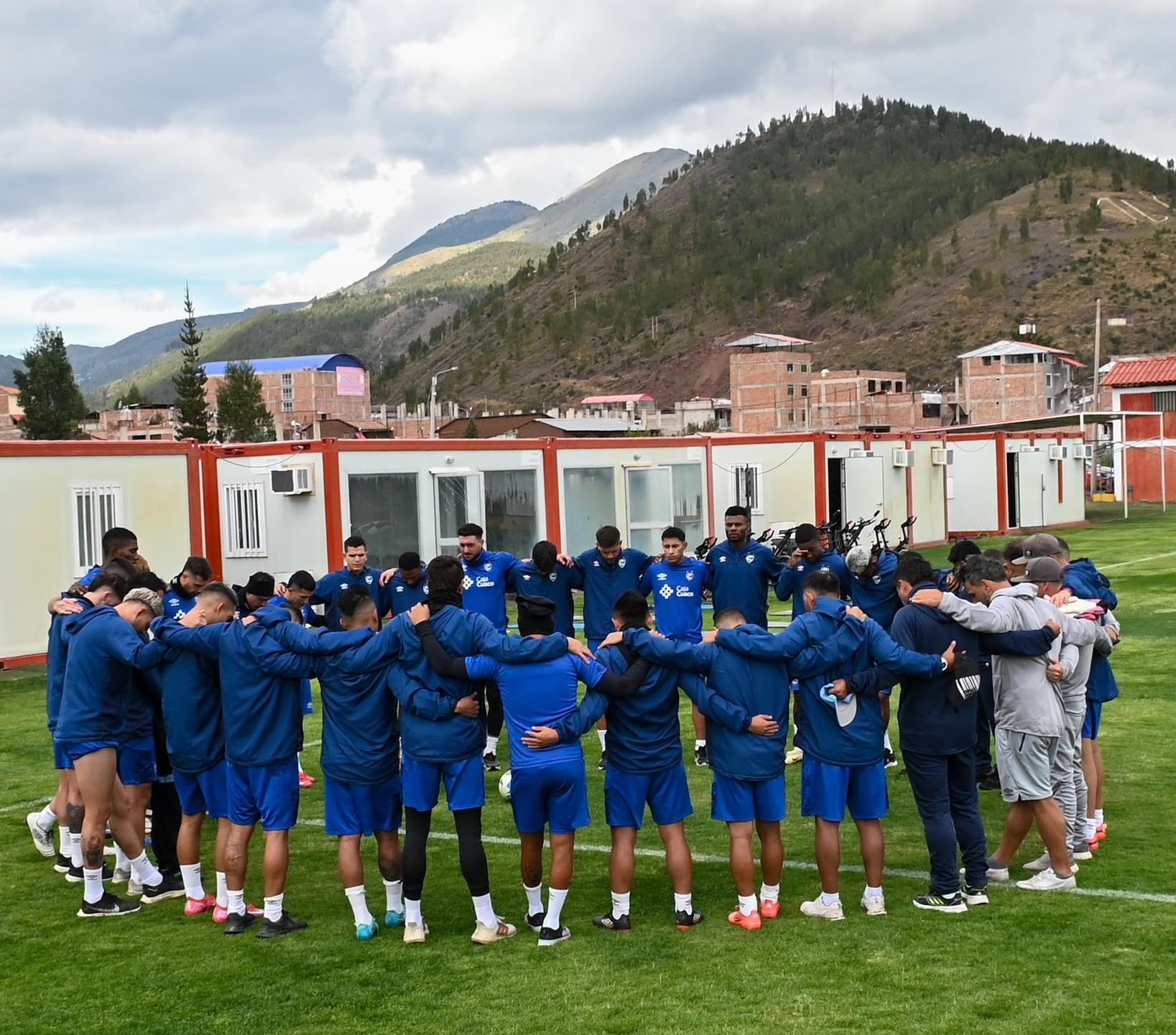 Con la llegada de Carlos Desio, Cienciano ha repuntado en la Liga 1 y en la Copa Sudamericana. - créditos: Cienciano