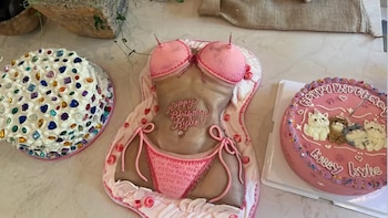 Kylie Jenner tuvo tres pasteles de cumpleaños. (Instagram)