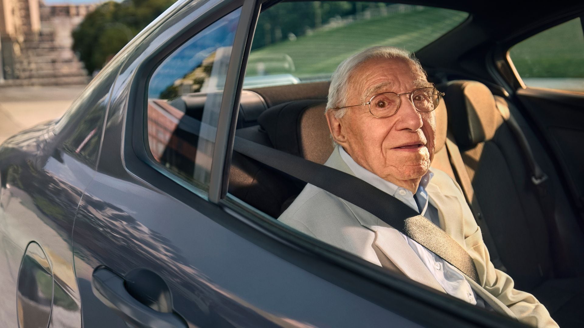 El comercial de Cabify utiliza el humor y la cercanía para conectar con el público del mundial de fútbol (Cabify)
