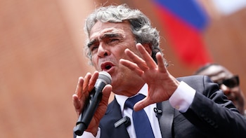 Elecciones Colombia 2026, lluvia de críticas a Sergio Fajardo por no precisar por quién votará: “Escribir tanto para decir nada”