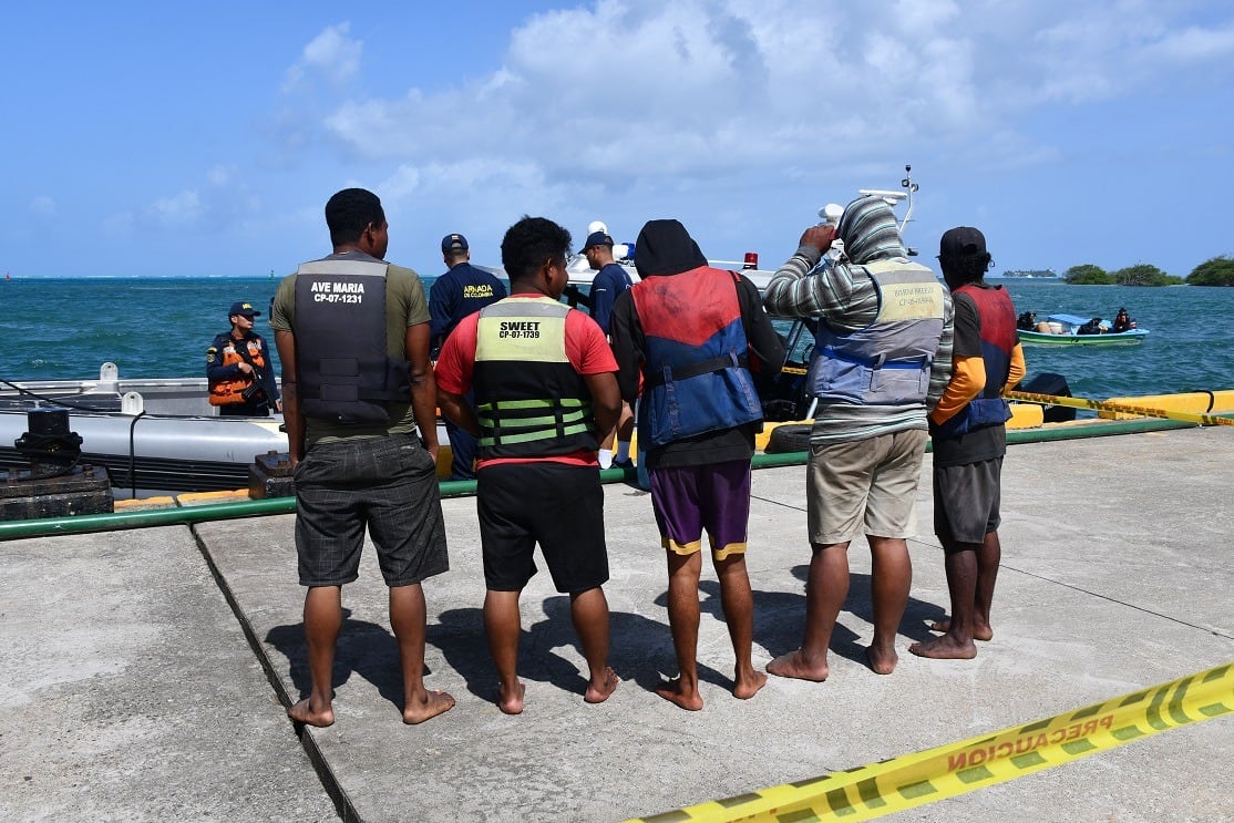 Pesca ilegal - San Andrés - Armada de Colombia- Cayo Quitasueño