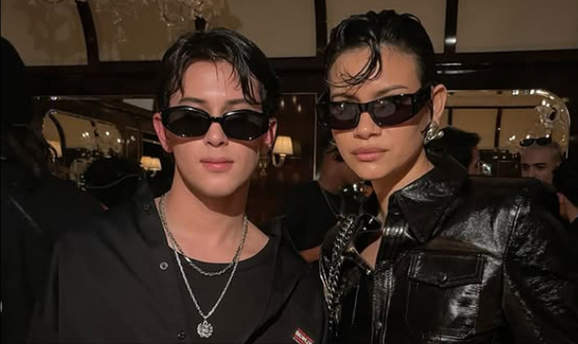 La presencia de los talentos peruanos marcó un momento histórico en la pasarela de Willy Chavarría, donde la música, la moda y el orgullo nacional se mezclaron frente a un público internacional sorprendido (Instagram)