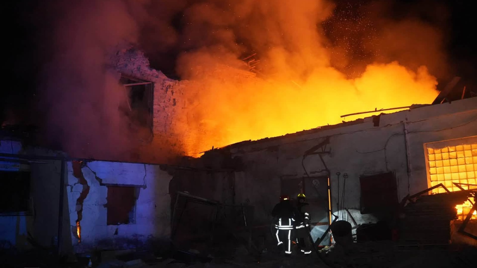 Rusia lanzó un nuevo ataque contra edificios residenciales en el sur de Ucrania: al menos tres muertos y tres heridos (Servicio de Emergencias de Ucrania)