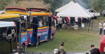 La movilización alrededor de la cárcel de máxima seguridad incluyó la presencia de unas 250 personas y recursos estimados en quinientos millones de pesos - crédito captura pantalla/@claudiacarrasq/X