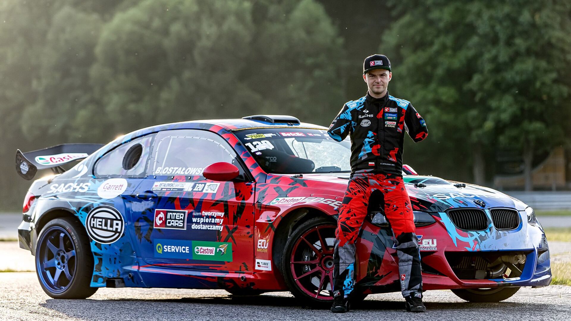 Continúa compitiendo y alcanzando podios