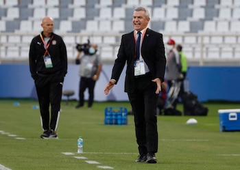 Javier Aguirre fue cesado de