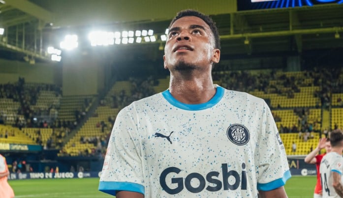 Jhon Solís en Girona FC participó en 61 partidos, jugó 1955 minutos, anotó un gol y dio una asistencia - crédito Girona FC