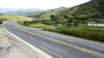 Antioquia solicitará al Gobierno de Abelardo de la Espriella el control de las vías administradas por Invías