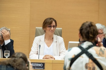 27/08/2026 La ministra de Sanidad, Mónica García, comparece a petición propia ante la Comisión de Sanidad, en el Congreso de los Diputados, a 27 de agosto de 2026, en Madrid (España).
POLITICA
Jesús Hellín - Europa Press