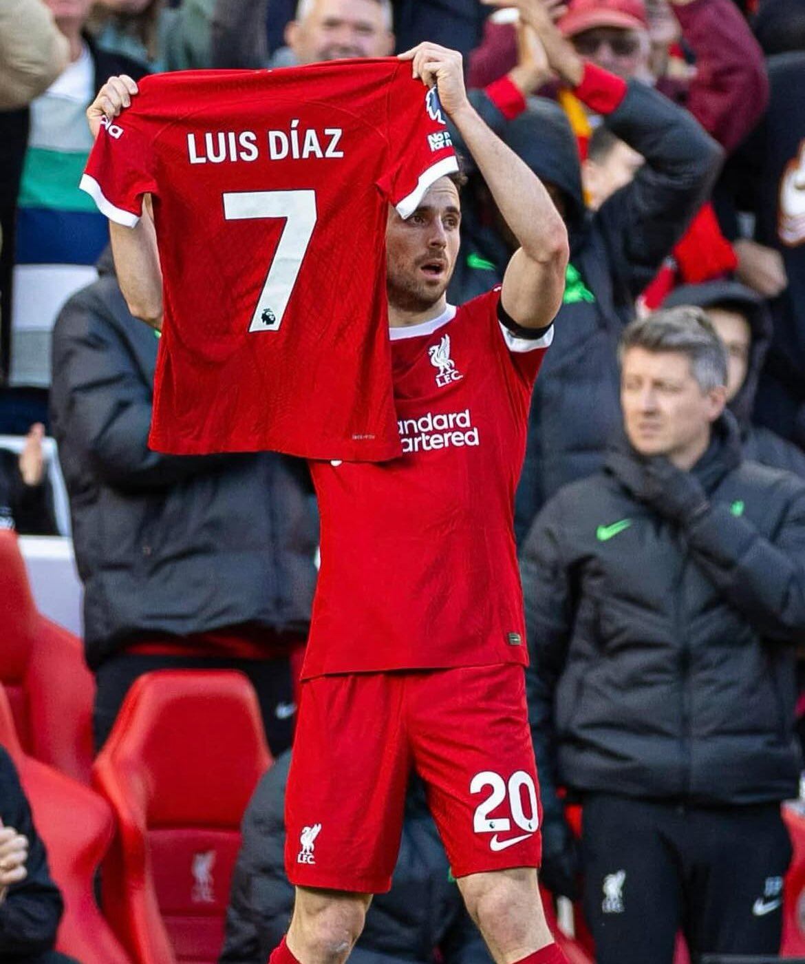 Cuando el padre de Luis Díaz fue secuestrado, Diogo Jota fue una de las primeras figuras del fútbol en expresar su solidaridad con el guajiro - crédito @SamueILFC / X