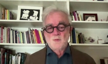 El exfiscal de la Corte Penal Internacional pidió revisar la estrategia argentina sobre Malvinas y señaló que en 1982 la conducción militar calculó mal la reacción británica y de Estados Unidos (captura de video)
