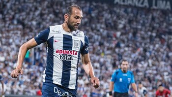 Hernán Barcos visitó al equipo