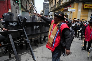 Dos grupos, uno liderado por